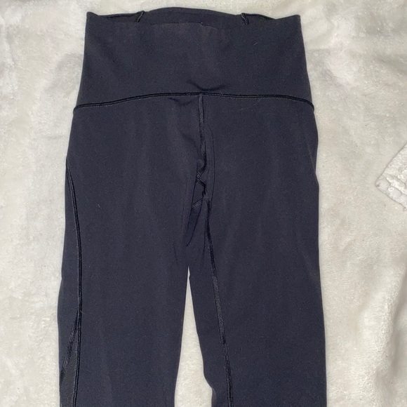 Lululemon Black Mesh leggings - Picture 2 of 4